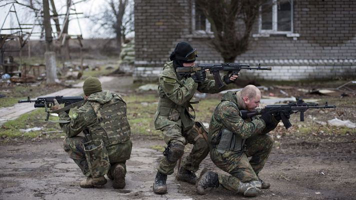 Telediario 1 - Temor a que Ucrania se precipite en una guerra civil