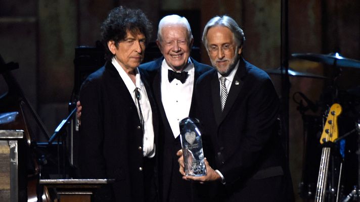 Telediario 1 - Reconocimiento a Bob Dylan como Persona del Año