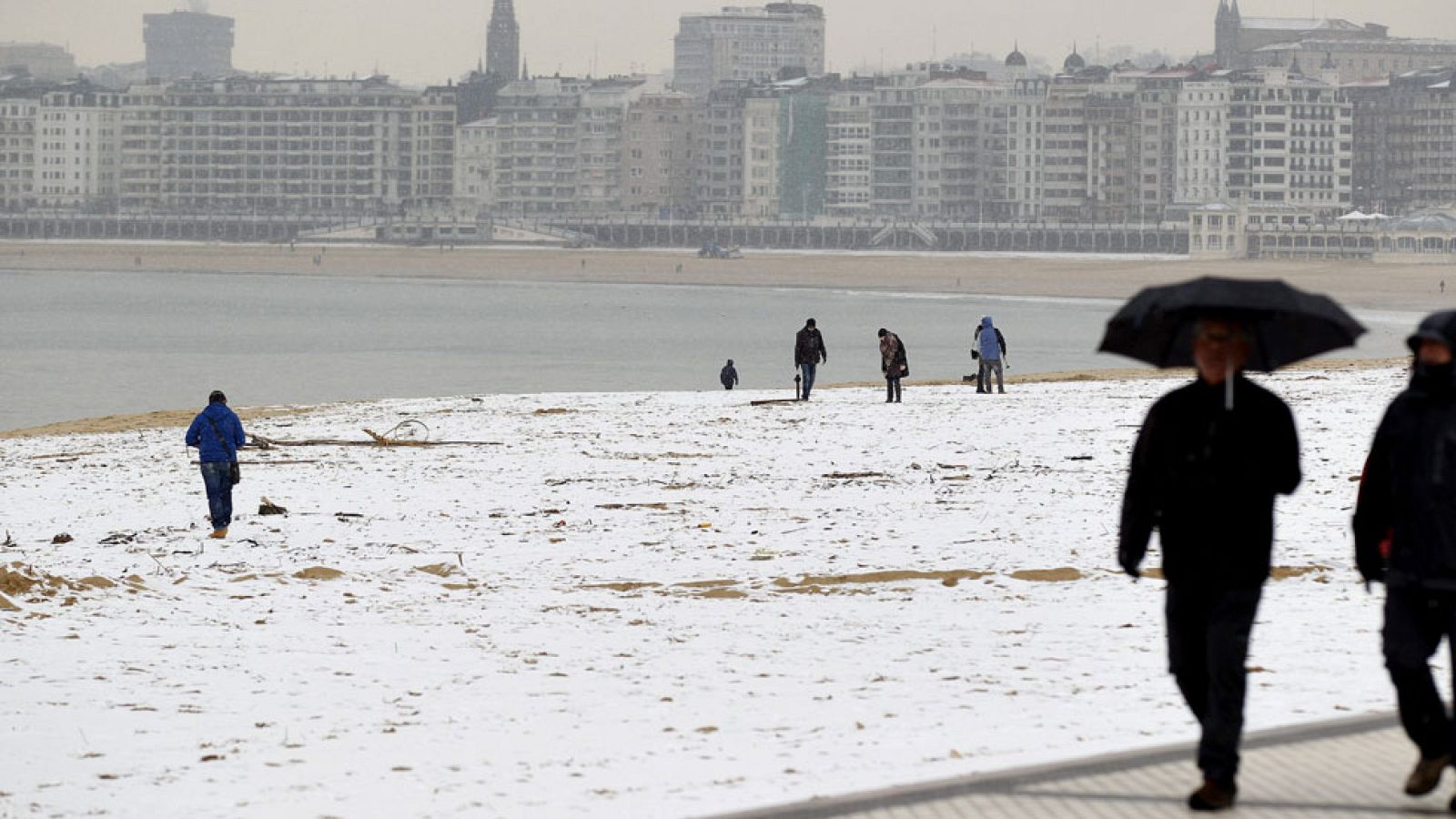 El temporal que azota el norte de España comienza a remitir - El tiempo | Ver