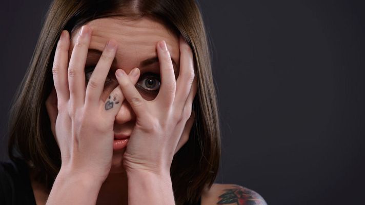 Telediario 1 - Fobia social, cuando salir a la calle o relacionarse da miedo