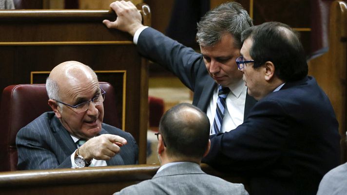 Telediario 1 - División en CiU en el Congreso