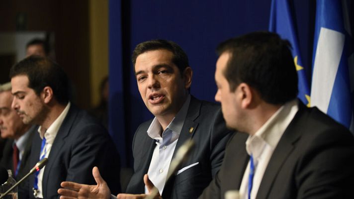 Telediario 1 - Telediario matinal en 4' - 13/02/15