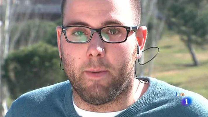 Amigas y conocidas - Adrián ha perdido un ojo