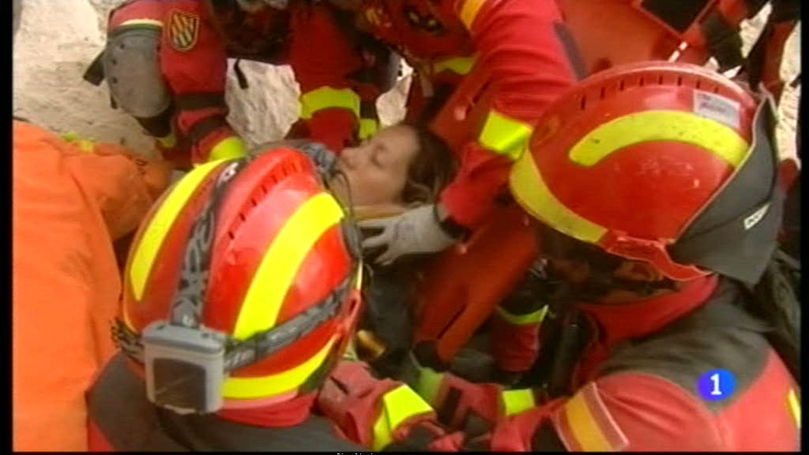 10 AÑOS DE LA UME - 13/02/15 | Ver