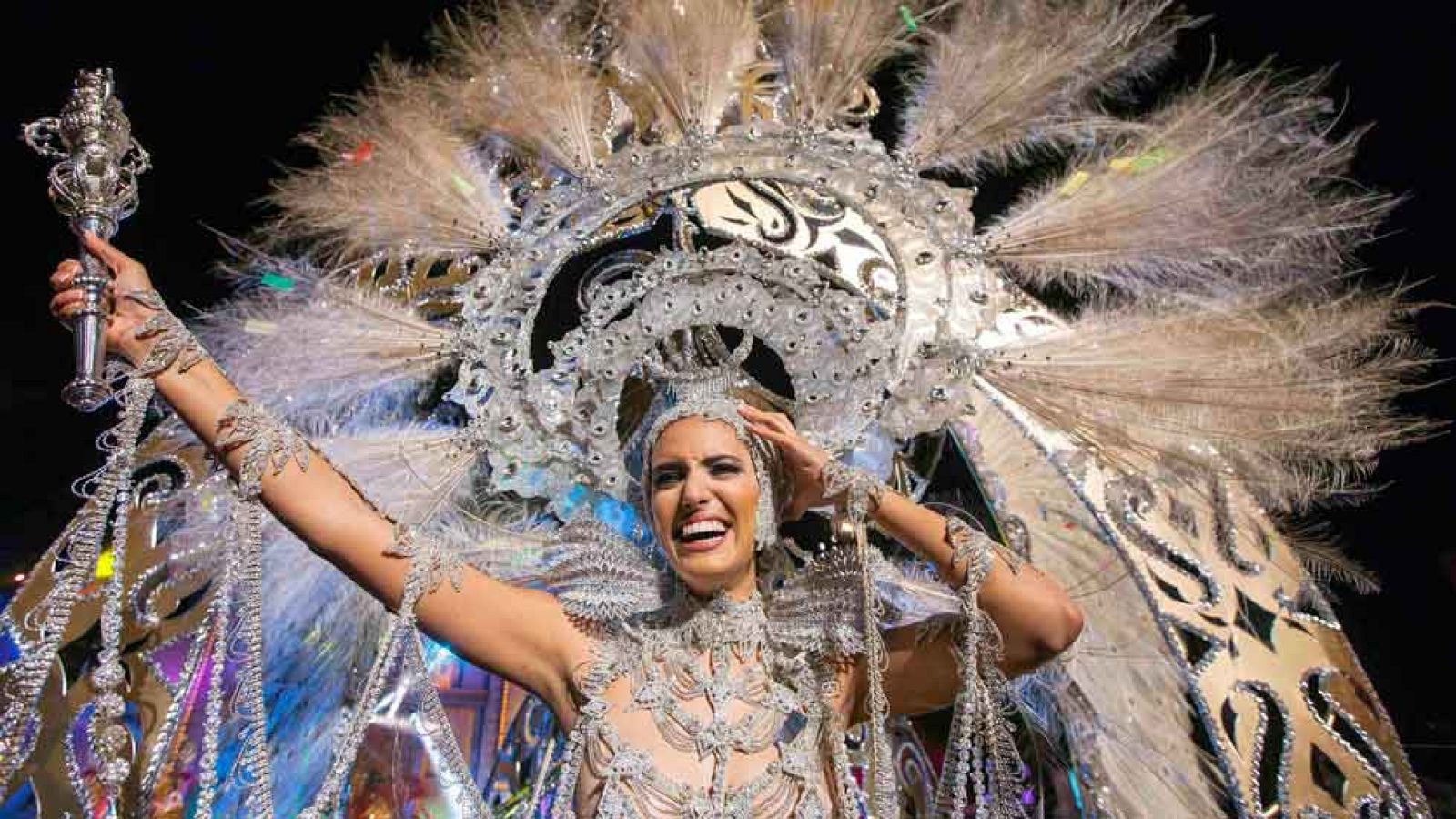 Aránzazu Estévez reina del carnaval de Las Palmas