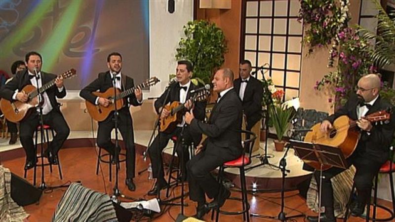 Tenderete - 15/02/15 dedicado a los enamorados - Tenderete | Ver