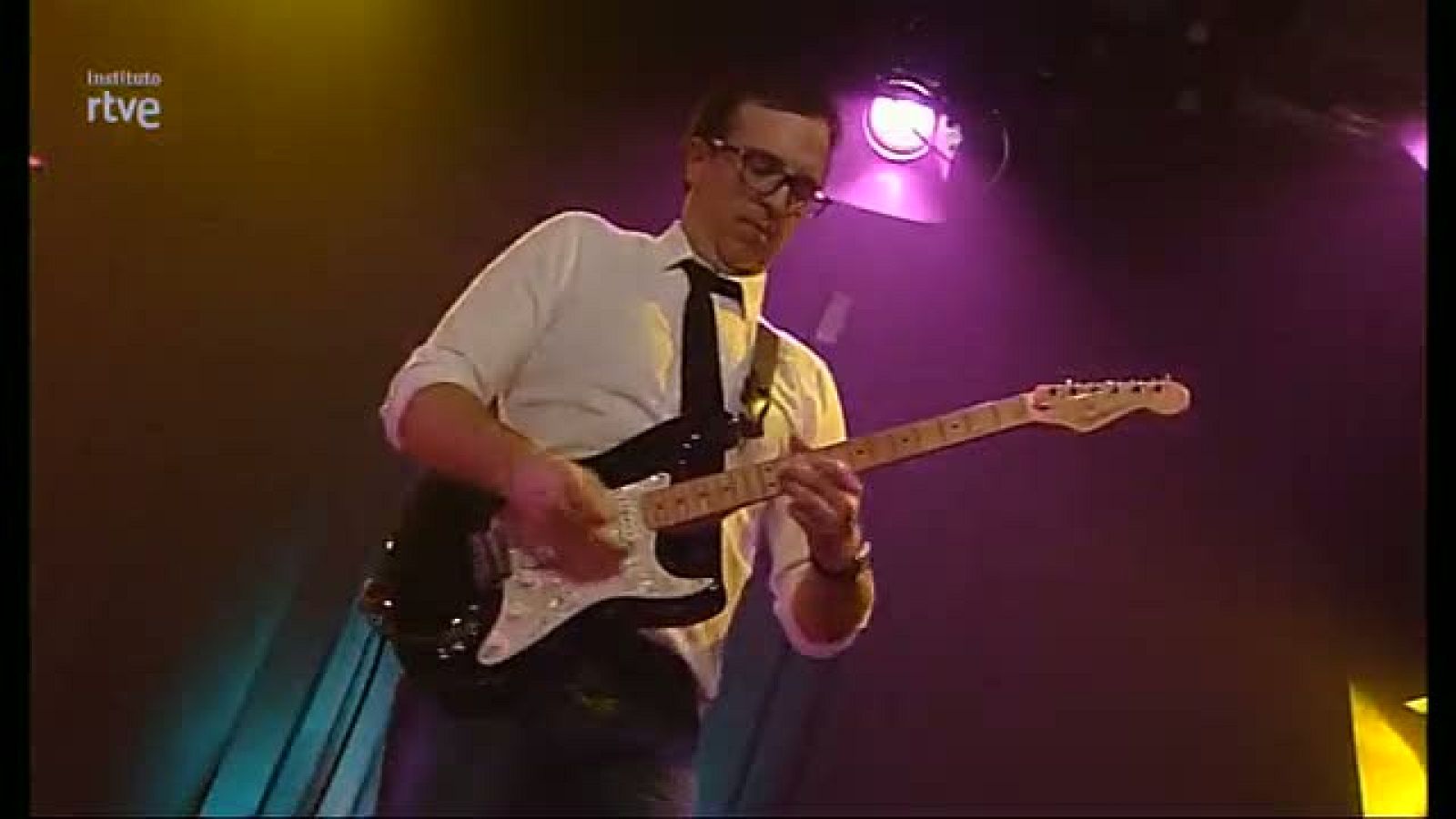 Clip musical de la banda Starzs