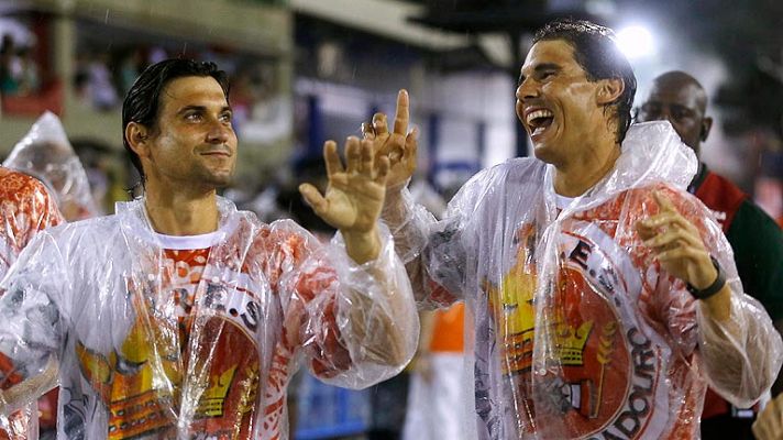 Informativo 24h - Nadal y Ferrer, a ritmo de samba en el carnaval de Río
