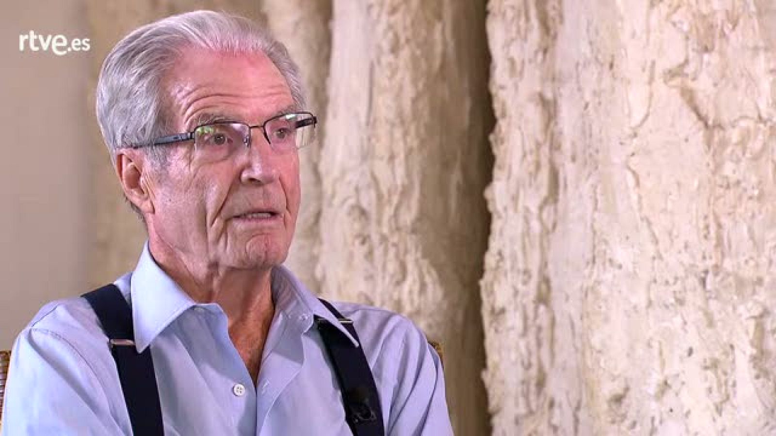 Antonio Garrigues Walker opina sobre cultura y teatro