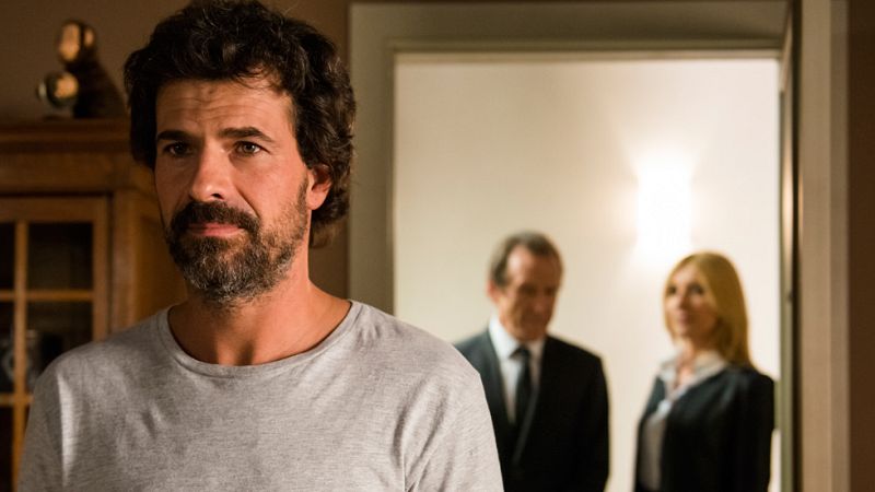 El Ministerio del Tiempo - Promo del primer capítulo: Julián Martínez - El Ministerio del Tiempo | Ver