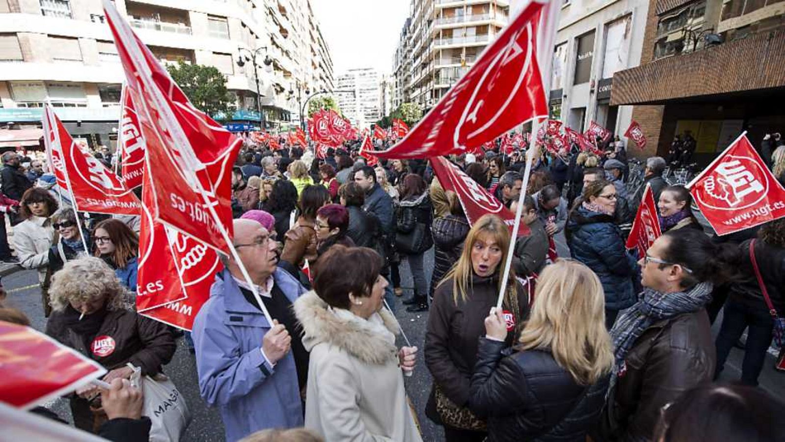 L'Informatiu - Comunitat Valenciana 2 - 18/02/15 - Ver ahora