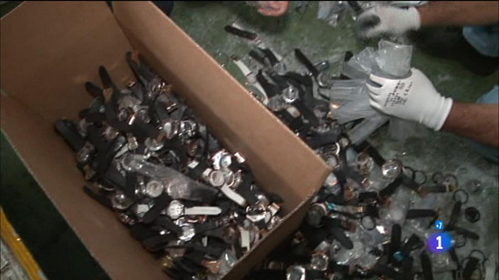 Comando actualidad - Piratas - Control aduana aeropuerto