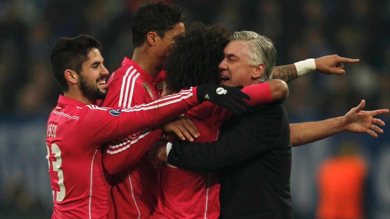 El Madrid hace piña tras su victoria ante el Schalke | Ver