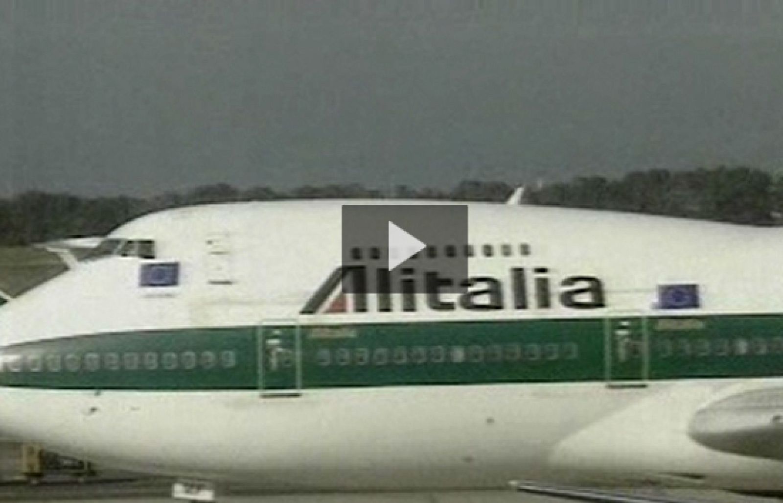 Se acuerda la venta de la compañía aérea Alitalia | Ver