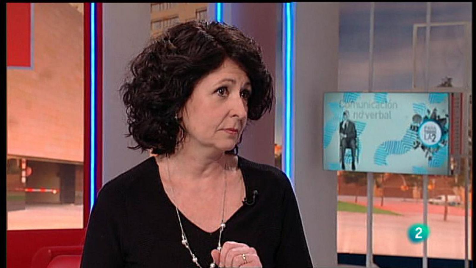 Para Todos La 2 - Comunicación no verbal - Hablar con todo el mundo