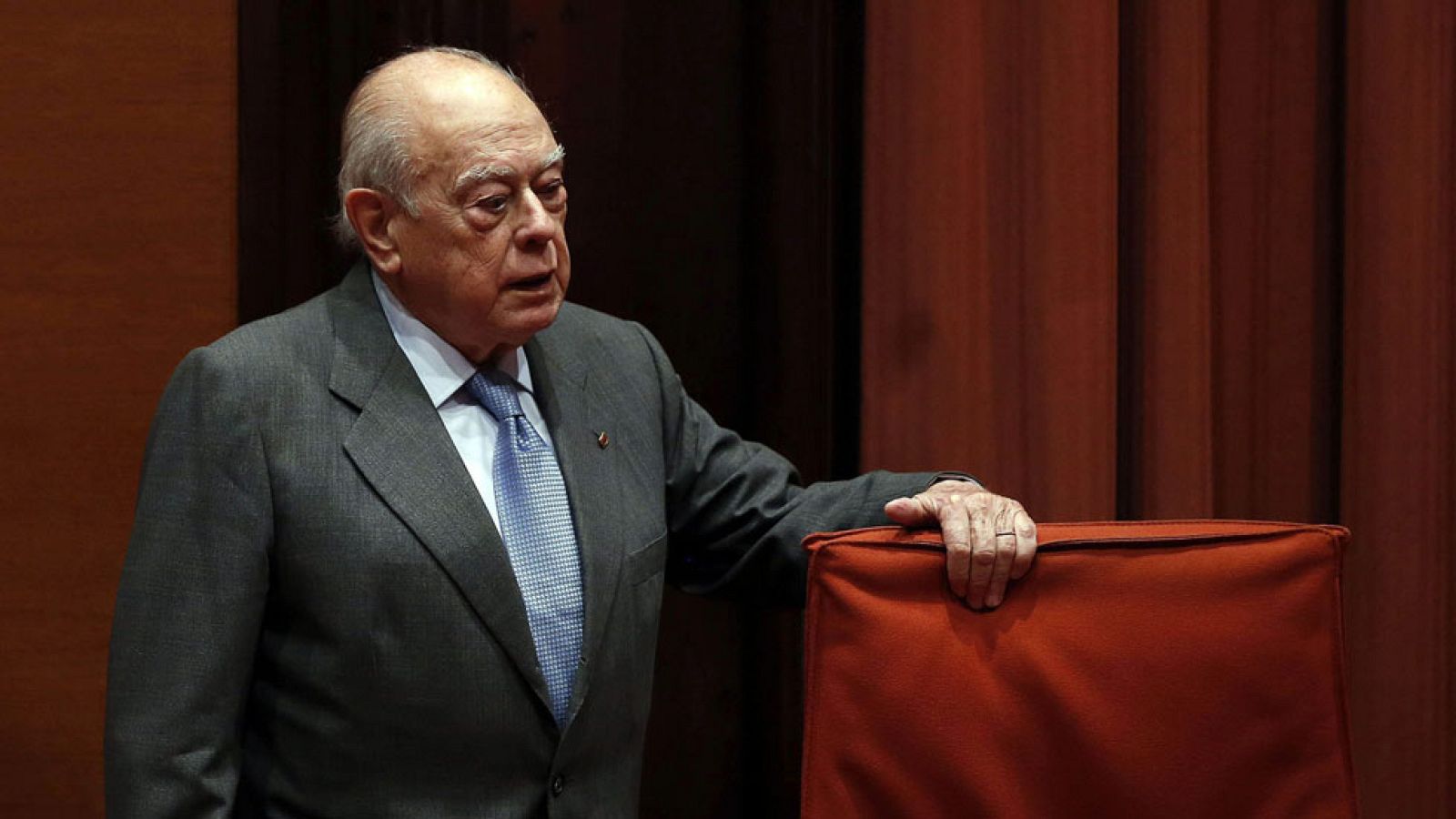 Jordi Pujol comparece en la comisión del Parlamento catalán que investiga su fortuna oculta