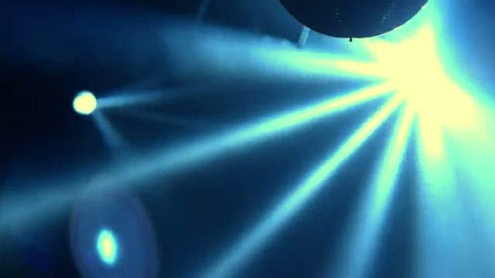 This is Opera - En la discoteca...