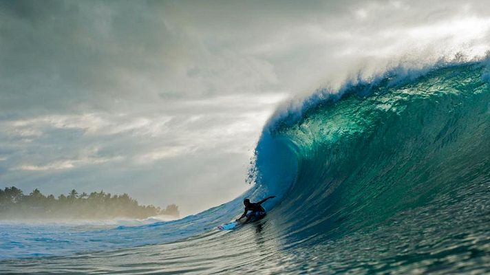 Telediario 1 - Surfear a 20 grados bajo cero