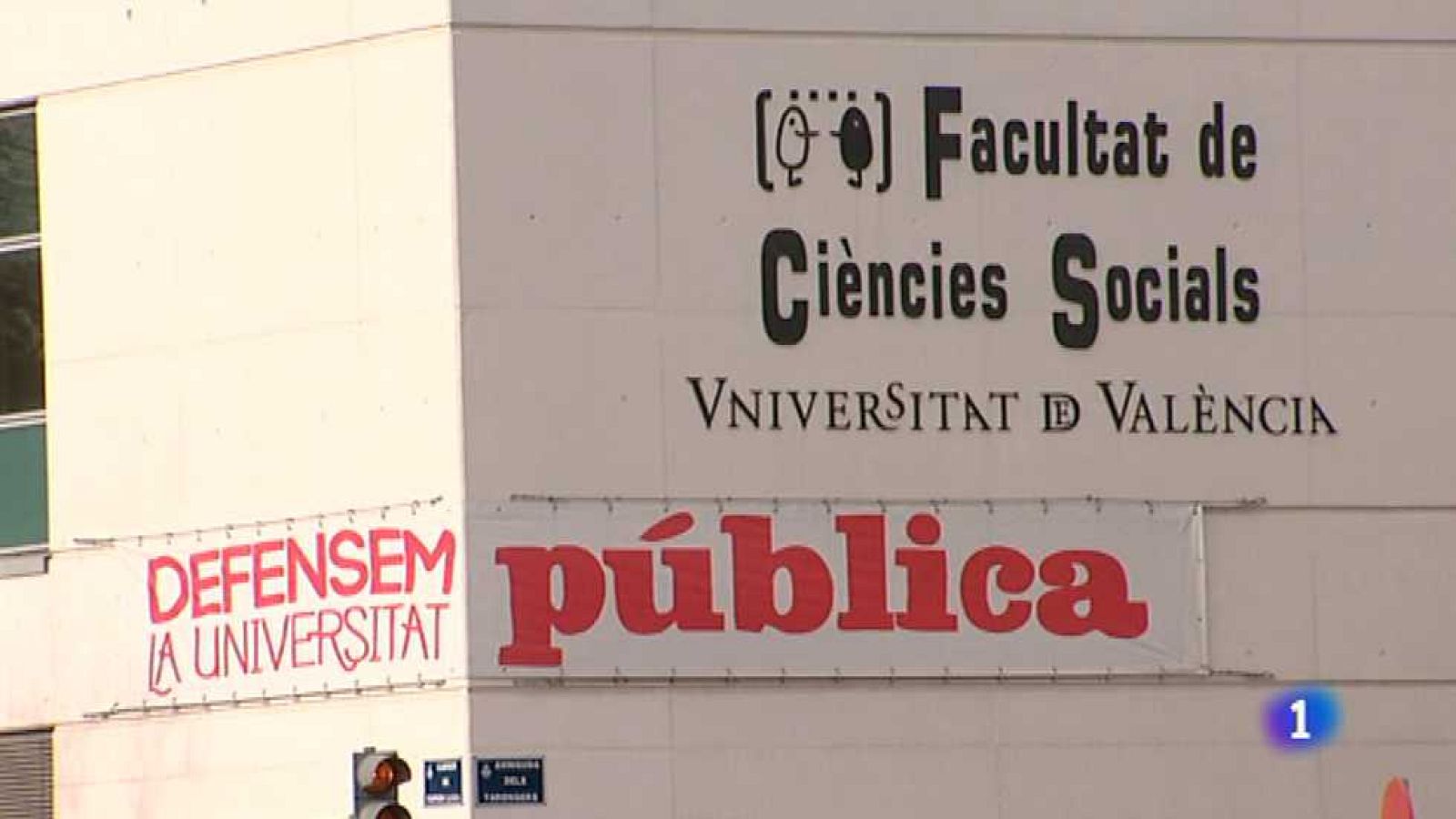 L'Informatiu - Comunitat Valenciana - 25/02/15