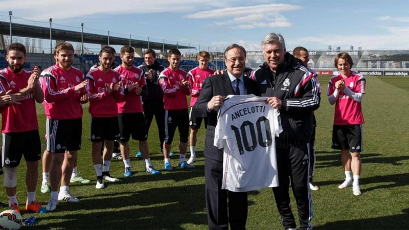 Florentino Pérez homenajea a Ancelotti y a Casillas | Ver
