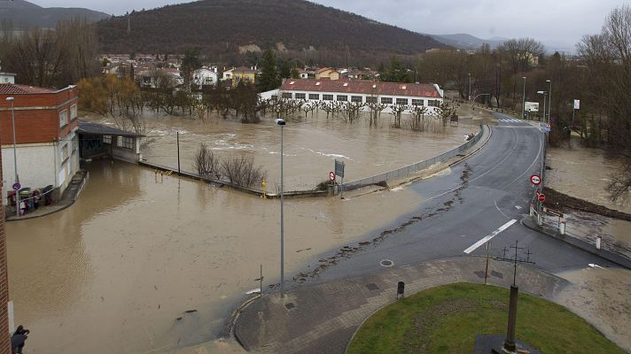Telediario 1 - Telediario Matinal en 4' - 26/02/15