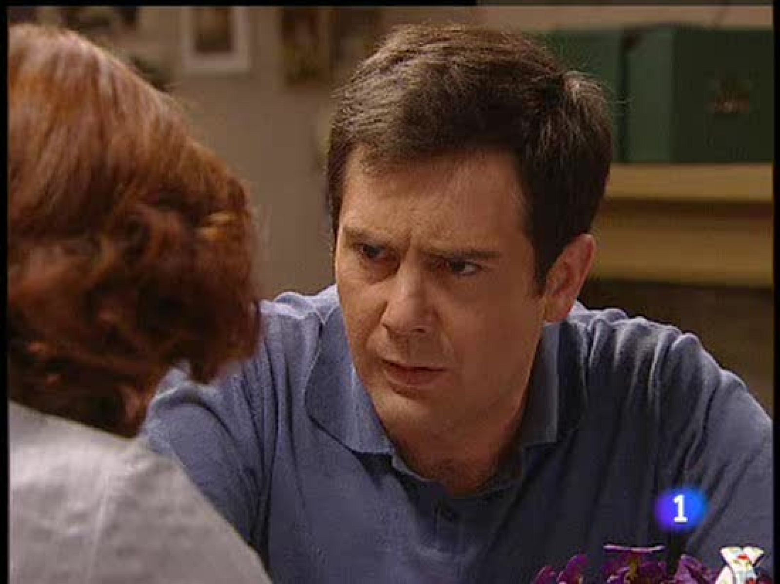 Amar - Sole le cuenta a Juanito sobre Luisa - Amar en tiempos revueltos | Ver