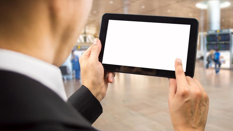 ¿Quién paga el acceso gratis a internet que piden Facebook y Google?