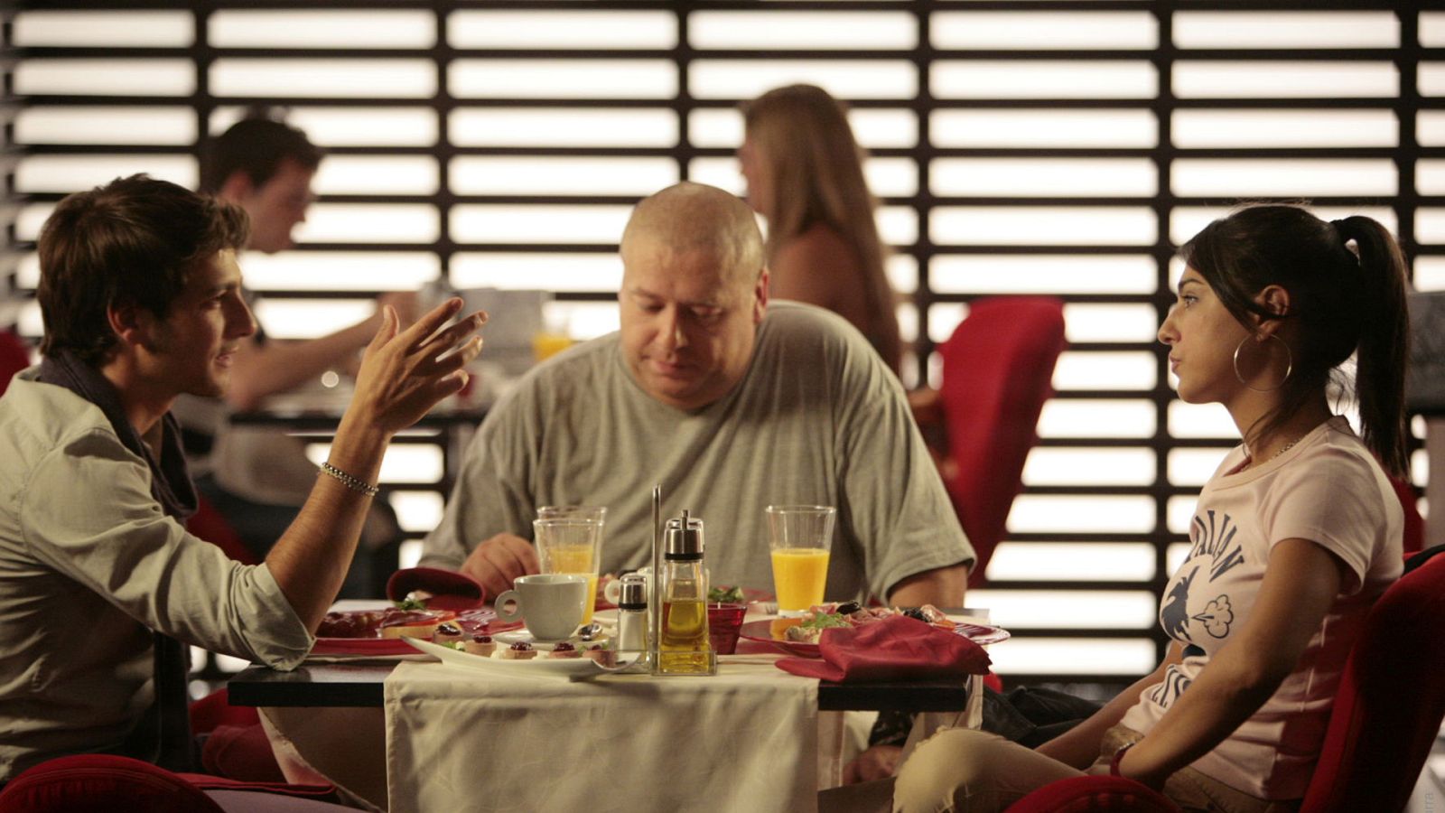 Herederos - Temporada 2 - Episodio 7: Socios - Ver ahora