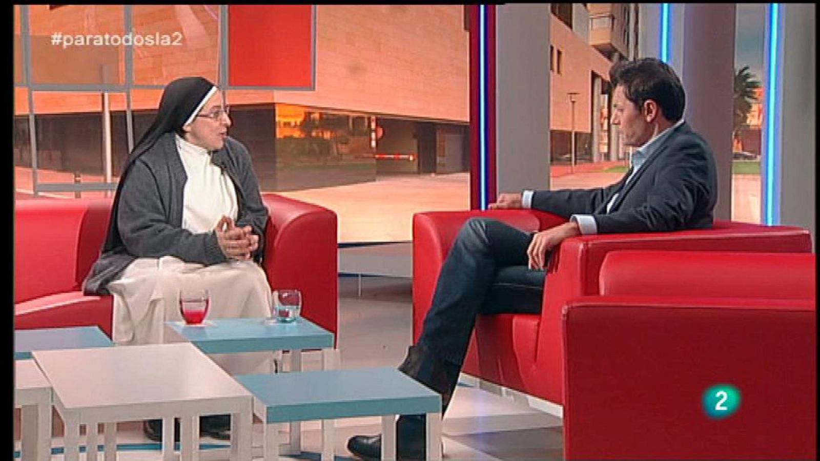 Para Todos la 2 - Entrevista - Lucía Caram, pobreza y exclusión infantil