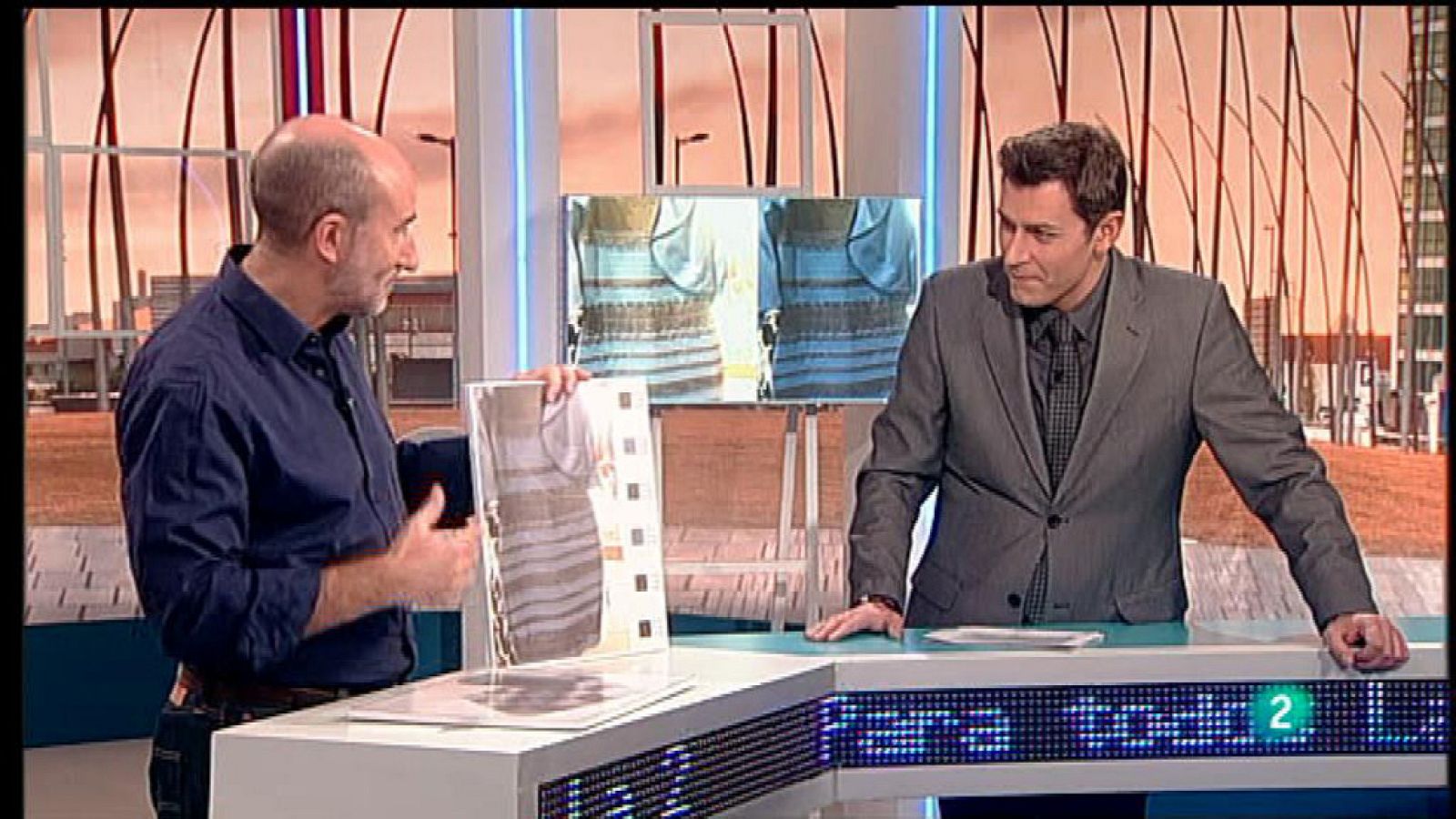 Para Todos La 2 - Ciencia - ¿De qué color es el vestido?