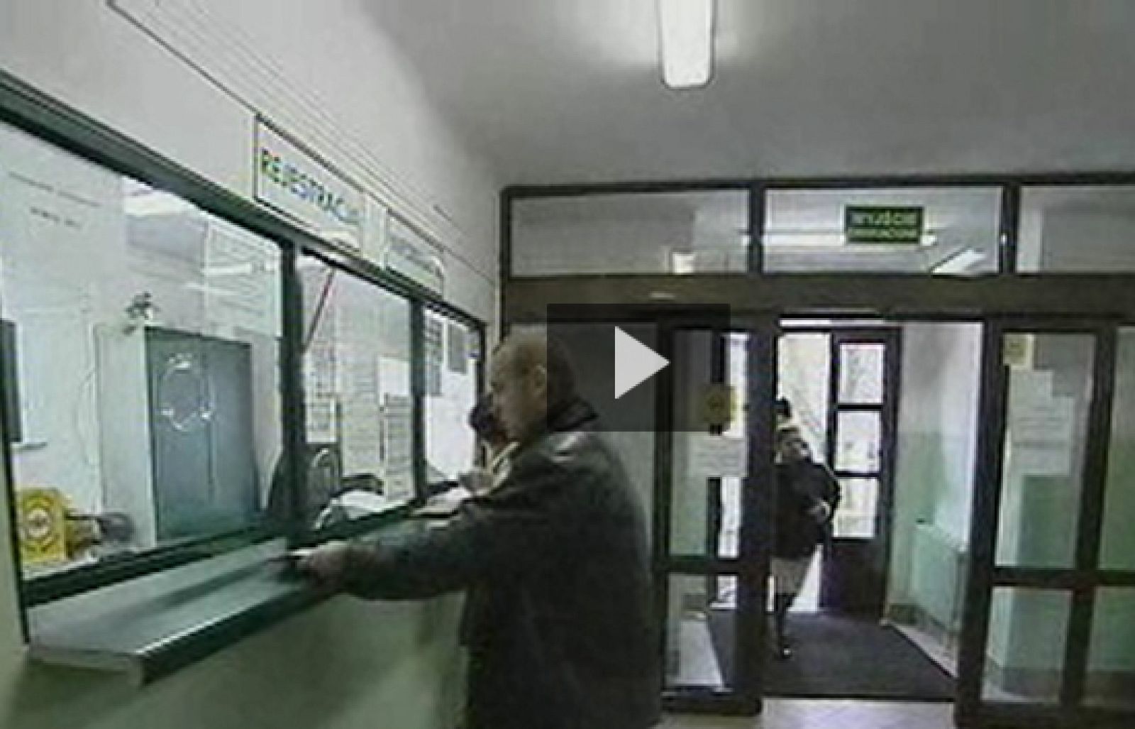 España vuelve a ser el país de la zona euro en el que más sube el paro | Ver