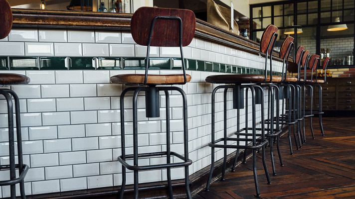 Telediario 1 - Libro con anécdotas de los locales gastronómicos de Madrid