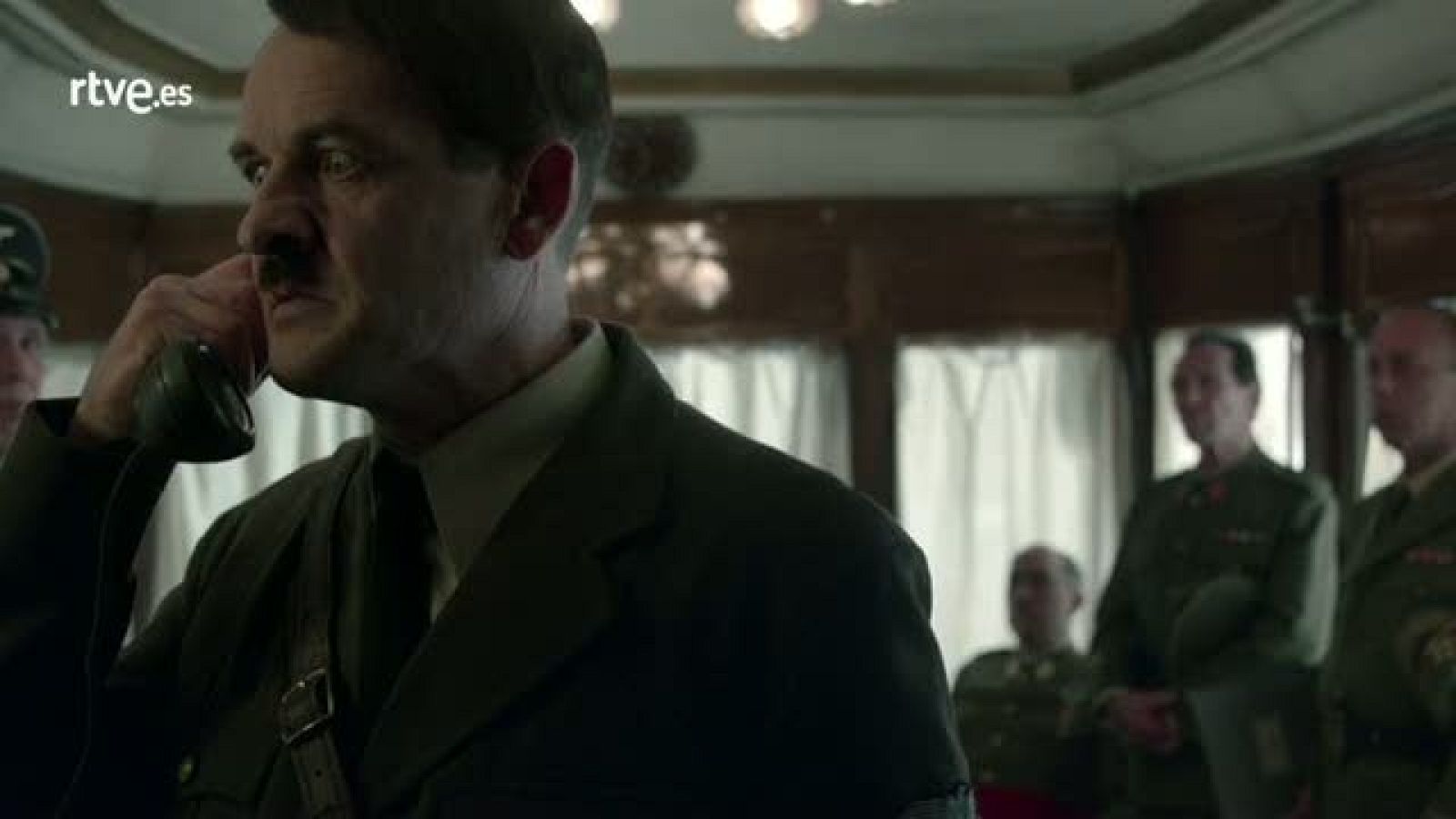 El Ministerio del Tiempo - Franco no tiene ni idea de alemán | Ver