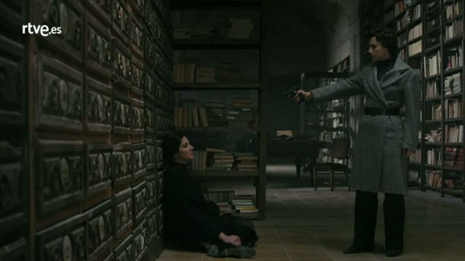 El Ministerio del Tiempo - Lola Mendieta y Amelia Folch, frente a frente | Ver