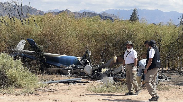 Telediario 1 - Tres deportistas franceses, entre los diez fallecidos en un choque de helicópteros en Argentina