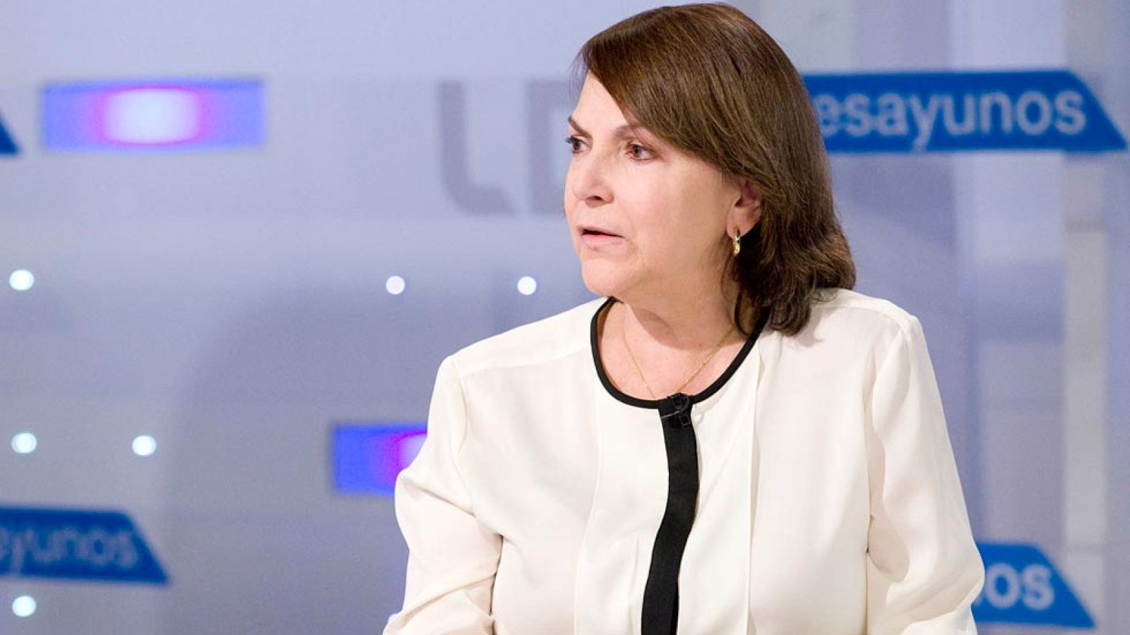 Entrevista a Mitzi Capriles de Ledezma en Los Desayunos