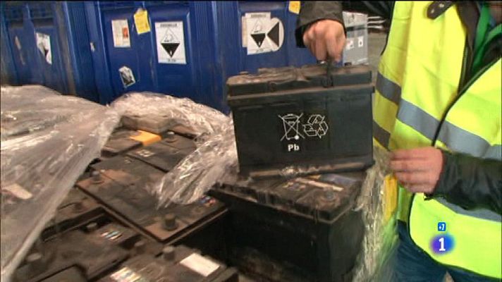 Comando Actualidad - Reciclando baterías