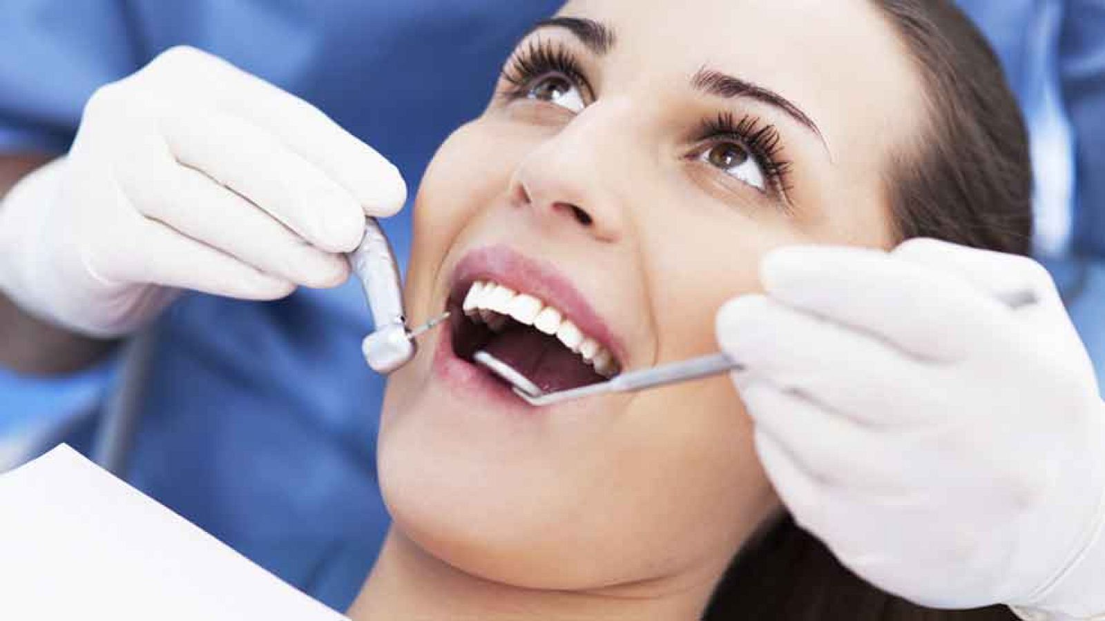 Una clínica dental barata puede salir muy cara
