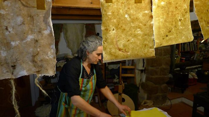 Aquí la Tierra - Papel a la antigua usanza