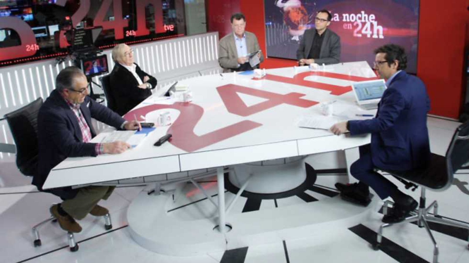 La noche en 24 horas - 13/03/15 - Ver ahora