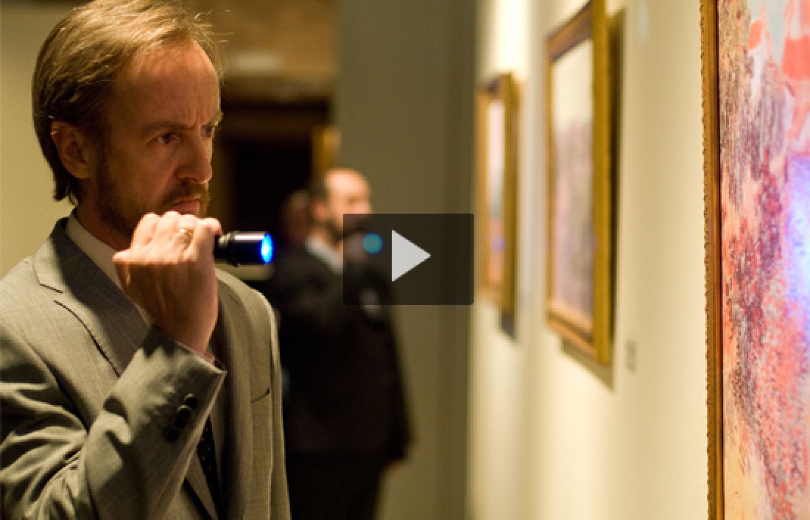 Guante blanco - Llega la nueva serie de La 1 - Guante blanco | Ver