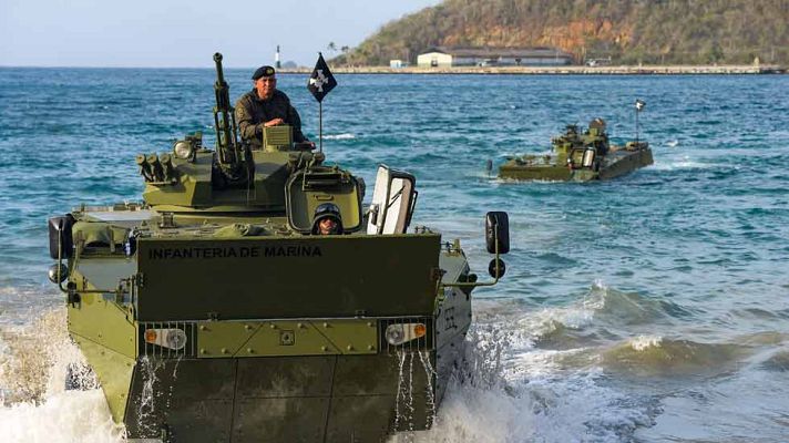 Telediario 1 - Venezuela responde con ejercicios militares a Estados Unidos