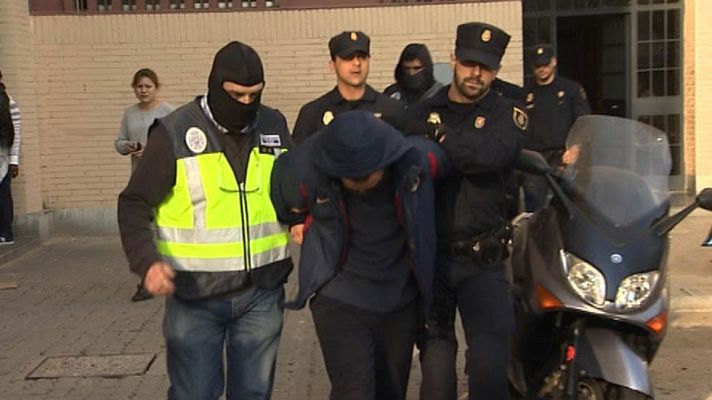 Telediario 1 - Telediario 2 en 4' - 15/03/15