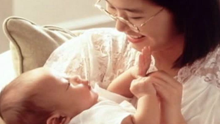 Telediario 1 - Turismo de maternidad