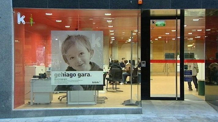 Telediario 1 - La historia reciente de Banco de Madrid se inicia con su venta a la Kutxa, que lo adquirió a Deutsche Bank