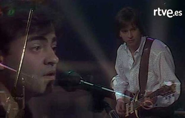 Música en el Archivo de RTVE - Los Secretos:"Volver a ser un niño"