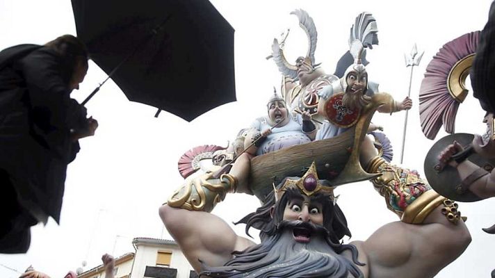 L'informatiu - Comunitat Valenciana - La Comunidad Valenciana en 2' - 18/03/15