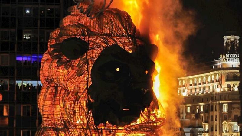 L'Informatiu - Comunitat Valenciana 2 - 20/03/15 - Ver ahora