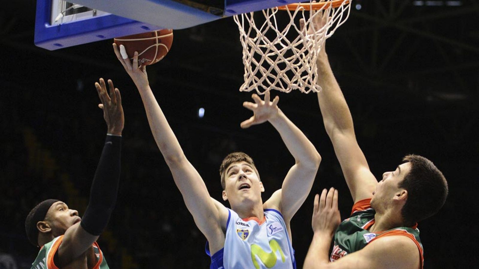 CB Sevilla 74 - Estudiantes 65 - Baloncesto en RTVE | Ver