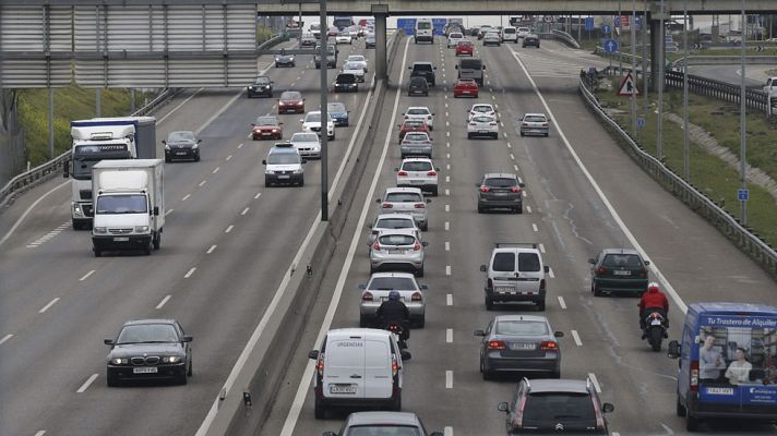 Telediario 1 - Fin de semana negro en las carreteras españolas